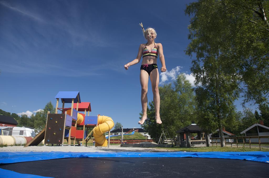 Jolstraholmen Camping Og Hytter Vassenden Esterno foto