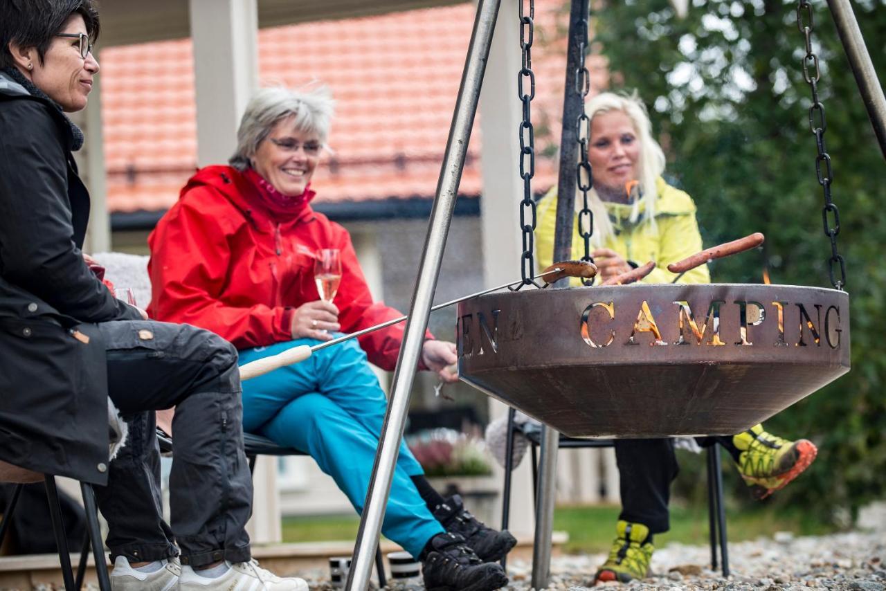 Jolstraholmen Camping Og Hytter Vassenden Esterno foto