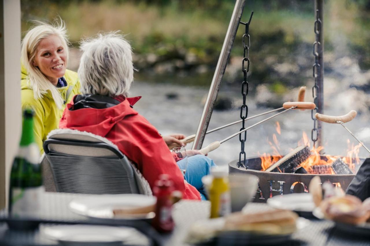 Jolstraholmen Camping Og Hytter Vassenden Esterno foto