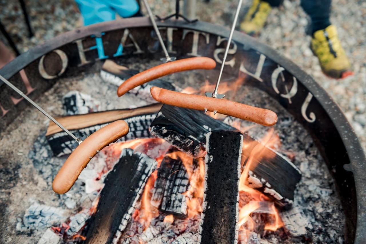 Jolstraholmen Camping Og Hytter Vassenden Esterno foto
