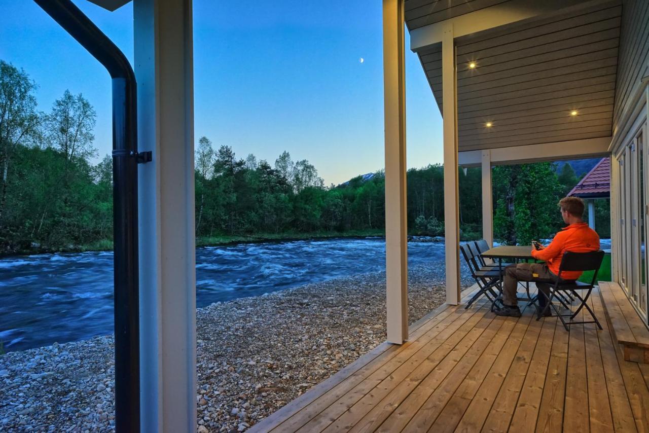 Jolstraholmen Camping Og Hytter Vassenden Esterno foto