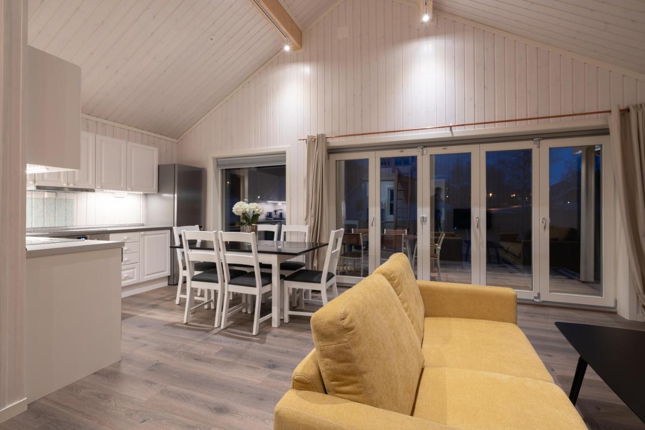Jolstraholmen Camping Og Hytter Vassenden Esterno foto